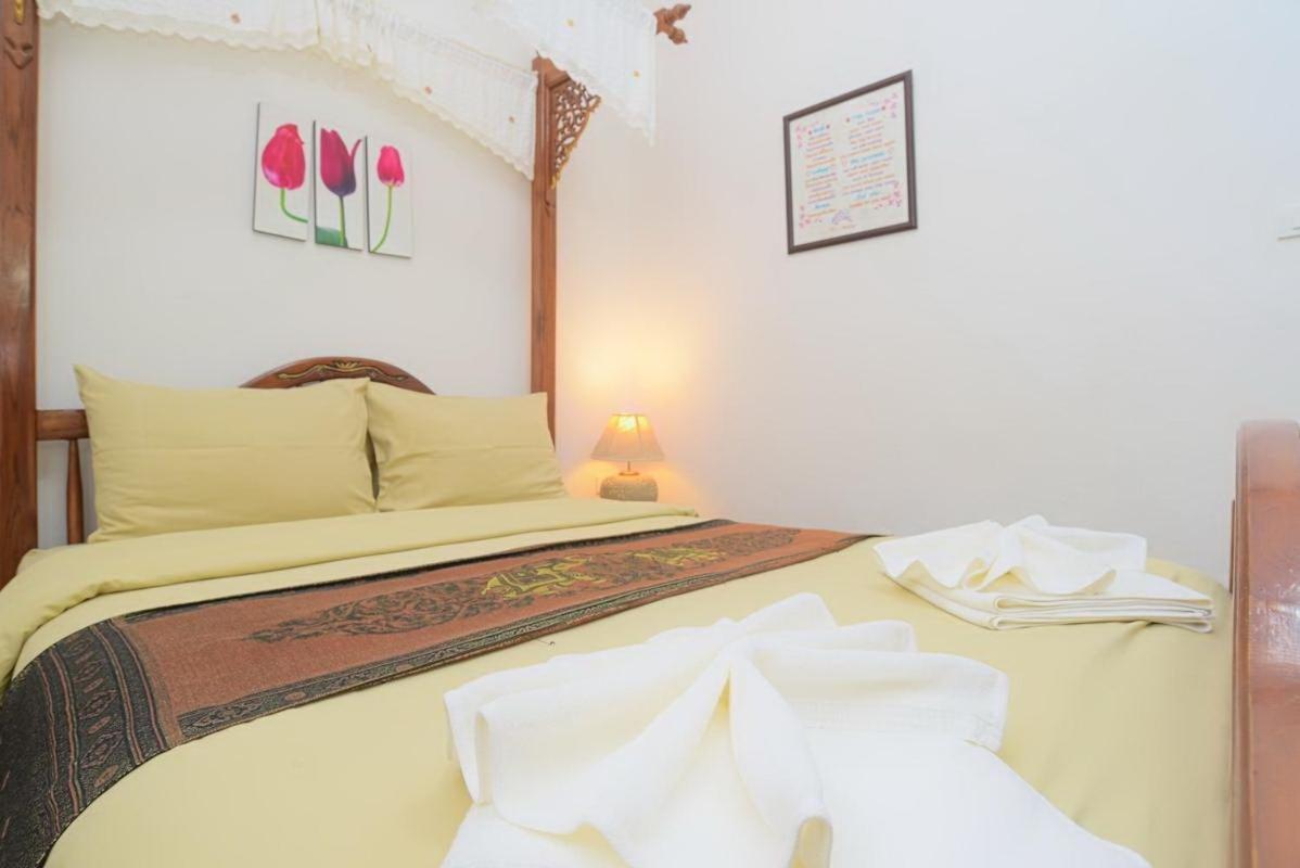 Ban Ao Thong Hotel Trang Bagian luar foto