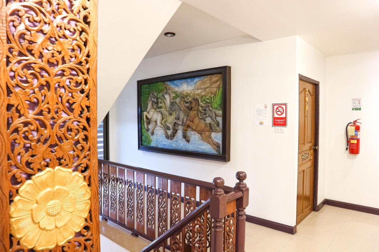 Ban Ao Thong Hotel Trang Bagian luar foto