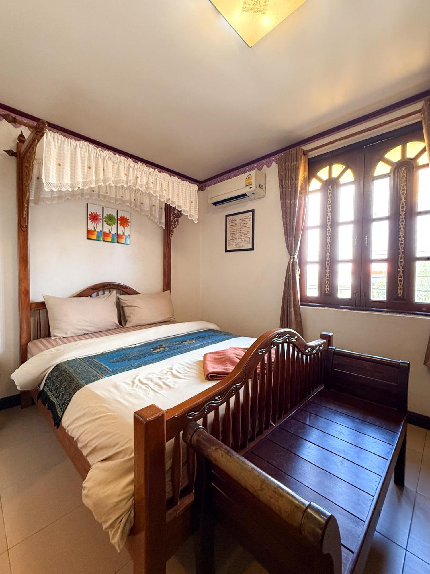 Ban Ao Thong Hotel Trang Bagian luar foto